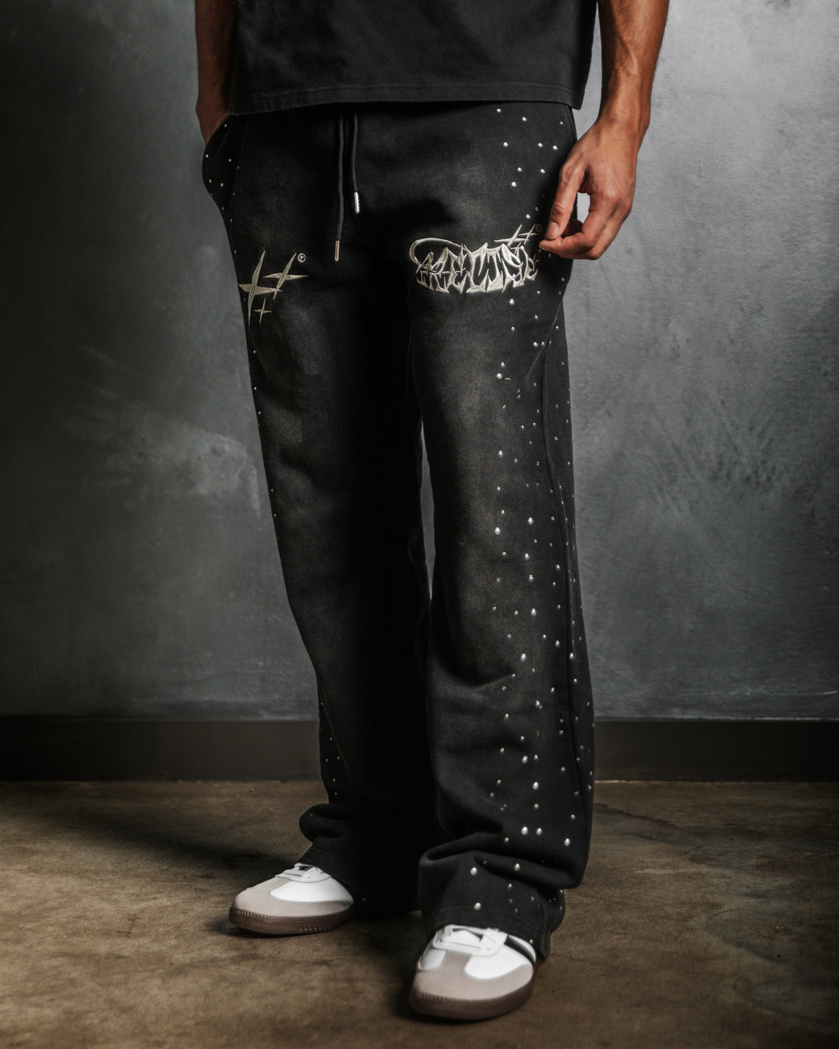 “Star” Washed Pants