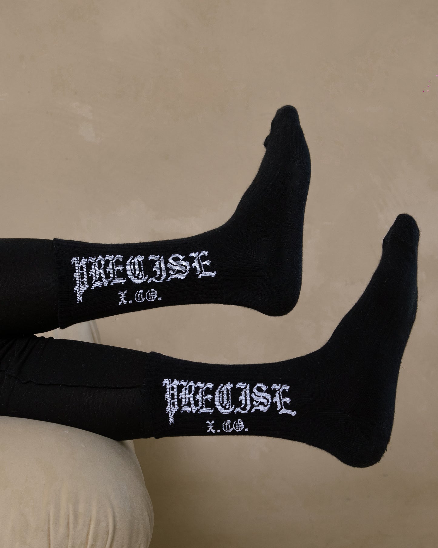 Noir “ Logo” Socks